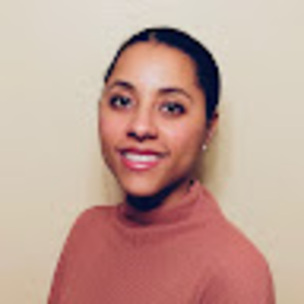 Meet your Posher, Niasha